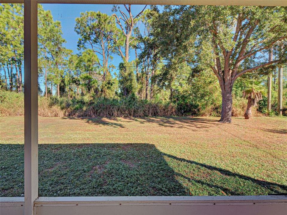 На продажу: $245,000 (3 спален, 2 ванн, 1201 Квадратных фут)