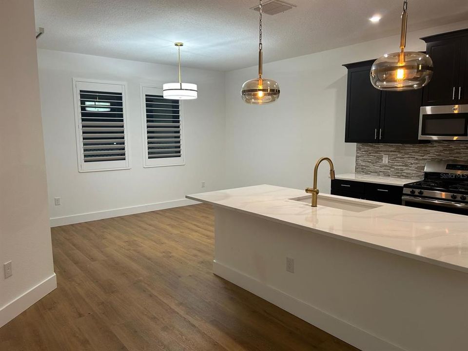 For Rent: $4,000 (4 beds, 2 baths, 2274 Square Feet)