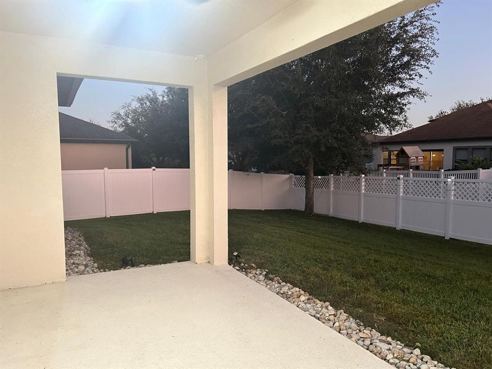 For Rent: $4,000 (4 beds, 2 baths, 2274 Square Feet)