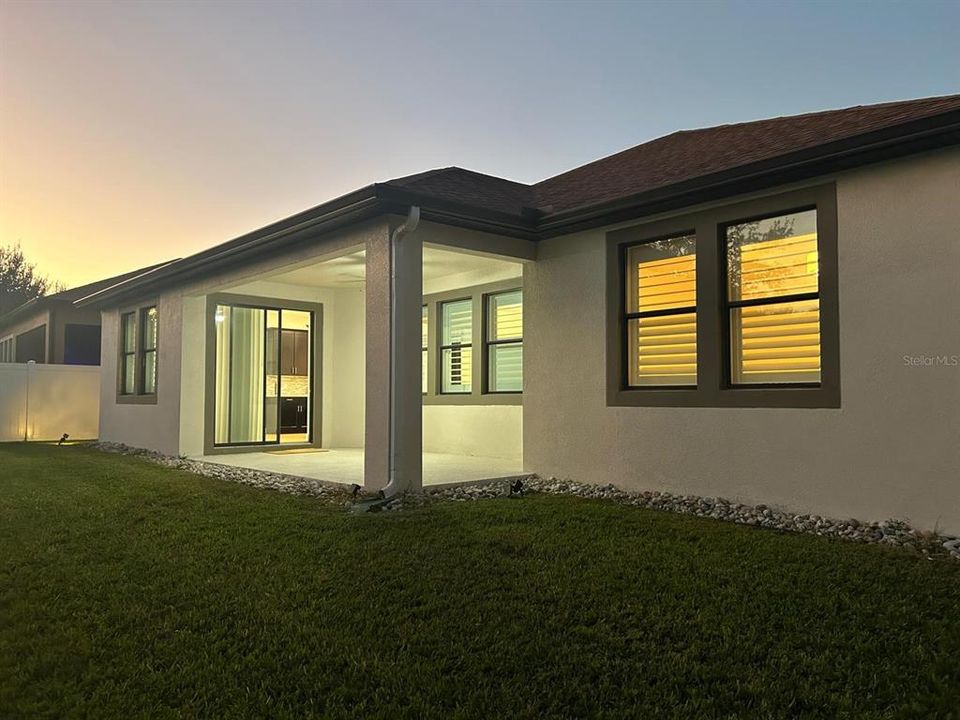 For Rent: $4,000 (4 beds, 2 baths, 2274 Square Feet)