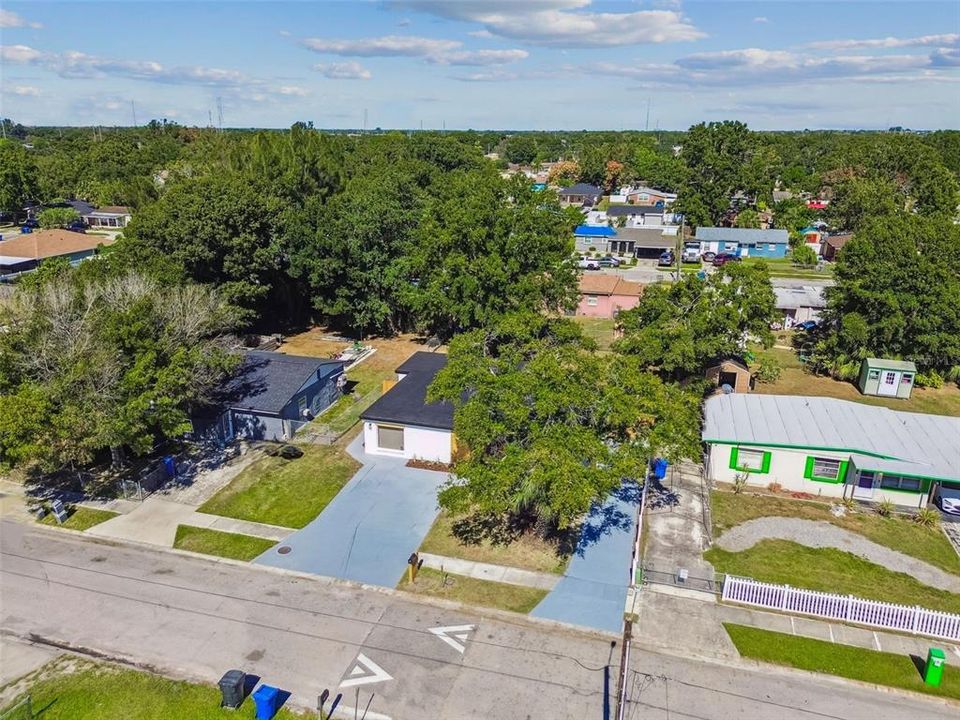 Active With Contract: $359,000 (4 beds, 2 baths, 1677 Square Feet)