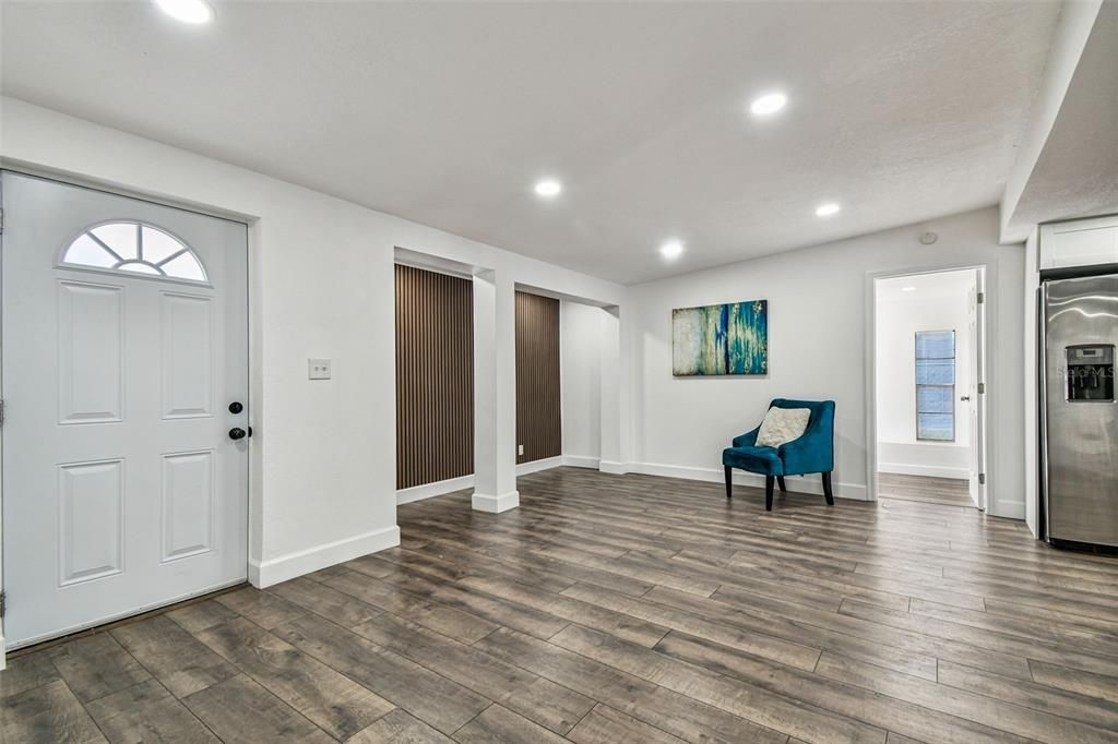 Active With Contract: $359,000 (4 beds, 2 baths, 1677 Square Feet)