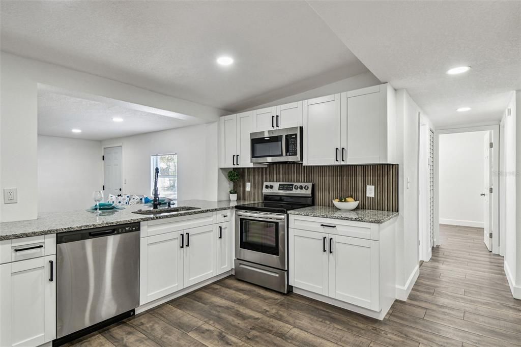 Active With Contract: $359,000 (4 beds, 2 baths, 1677 Square Feet)