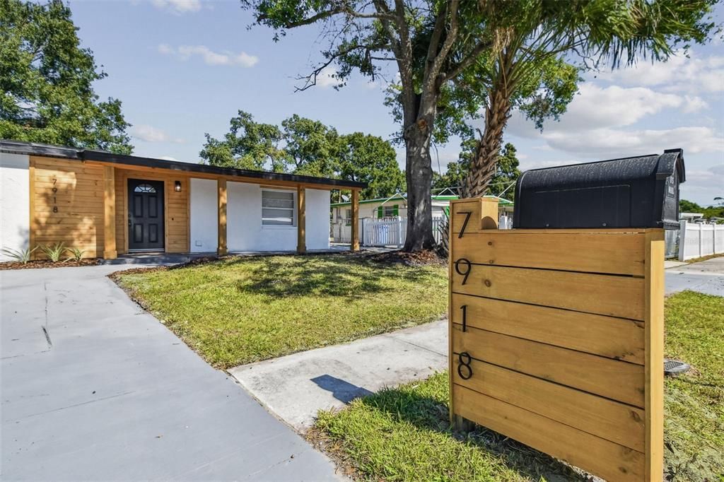 Active With Contract: $359,000 (4 beds, 2 baths, 1677 Square Feet)