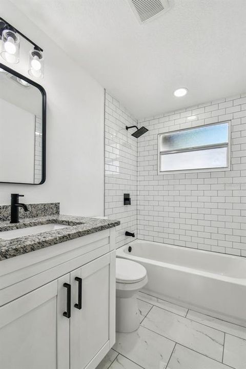 Active With Contract: $359,000 (4 beds, 2 baths, 1677 Square Feet)