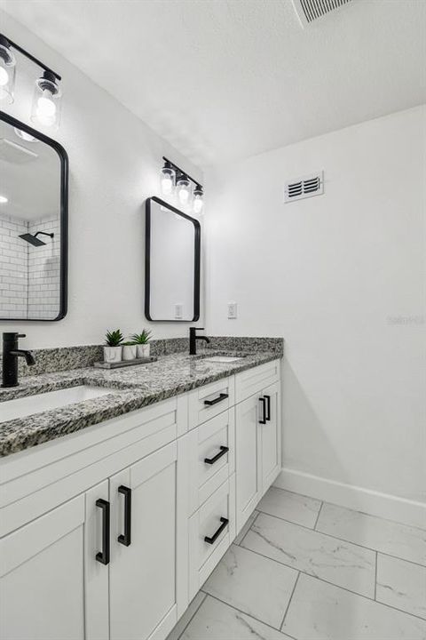 Active With Contract: $359,000 (4 beds, 2 baths, 1677 Square Feet)