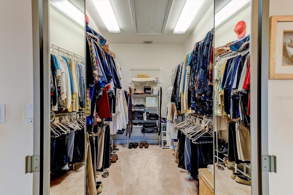 待售: $455,000 (4 贝兹, 2 浴室, 2273 平方英尺)