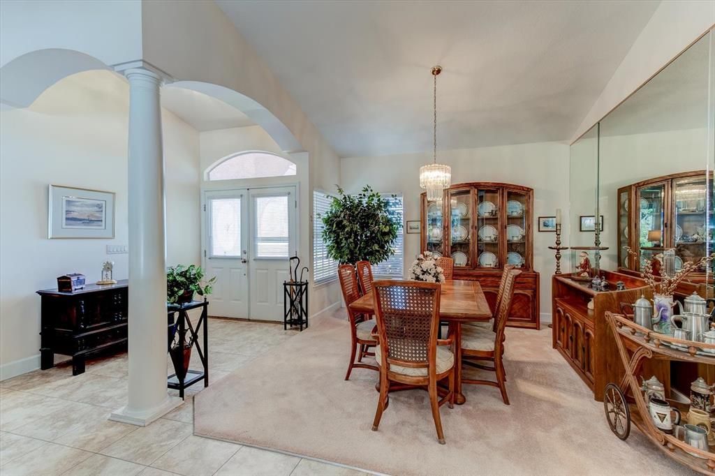 待售: $455,000 (4 贝兹, 2 浴室, 2273 平方英尺)