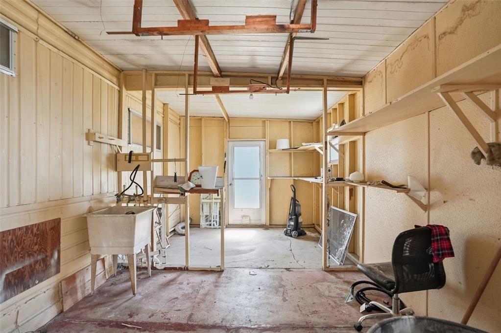 待售: $124,900 (2 贝兹, 2 浴室, 920 平方英尺)