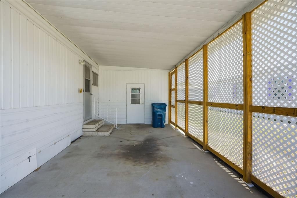 待售: $124,900 (2 贝兹, 2 浴室, 920 平方英尺)