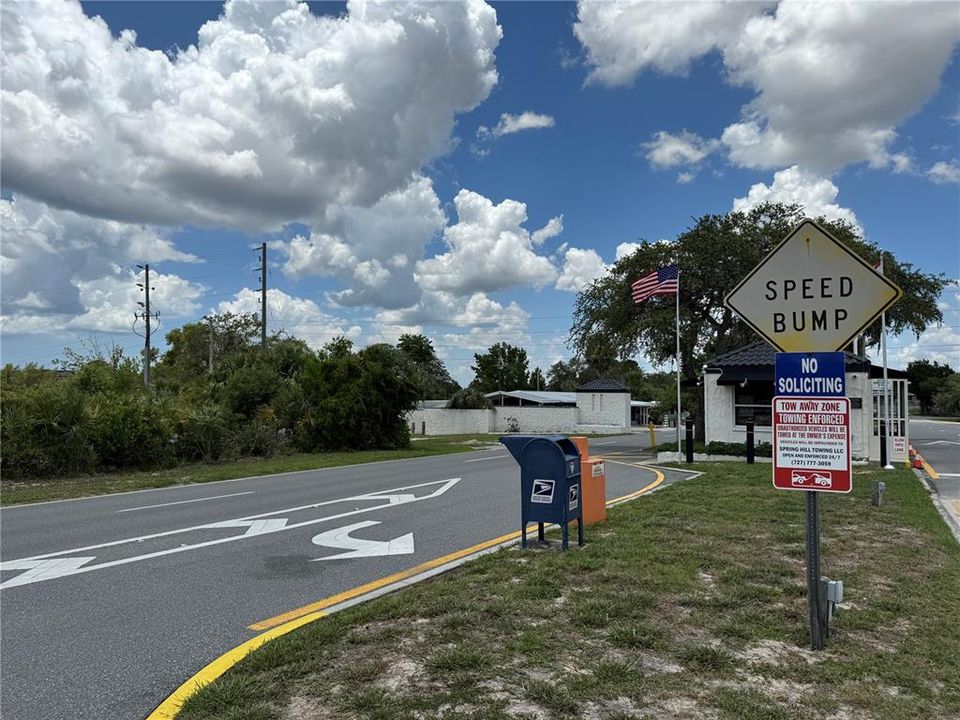 待售: $124,900 (2 贝兹, 2 浴室, 920 平方英尺)