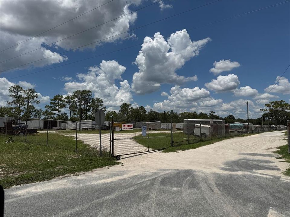 待售: $124,900 (2 贝兹, 2 浴室, 920 平方英尺)