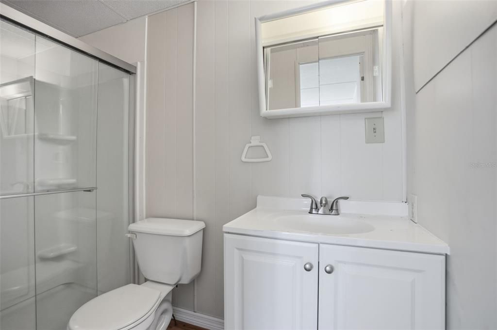 待售: $124,900 (2 贝兹, 2 浴室, 920 平方英尺)