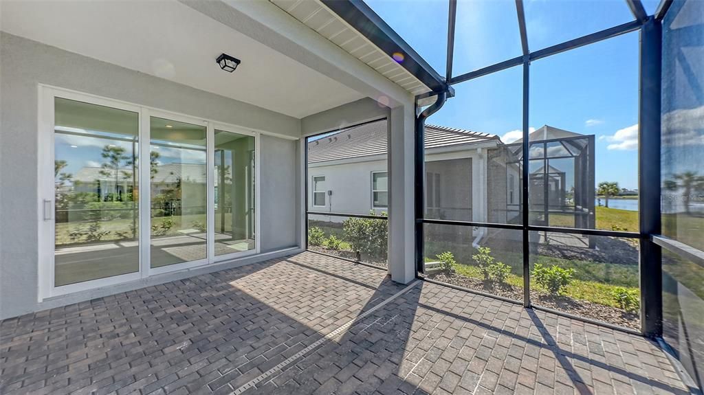 待售: $412,990 (2 贝兹, 2 浴室, 1530 平方英尺)