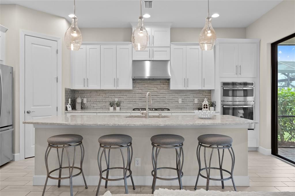 For Sale: $1,195,000 (4 beds, 3 baths, 2742 Square Feet)