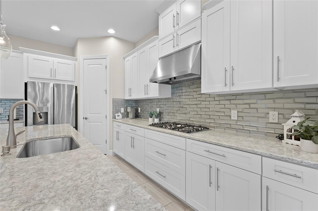 For Sale: $1,195,000 (4 beds, 3 baths, 2742 Square Feet)