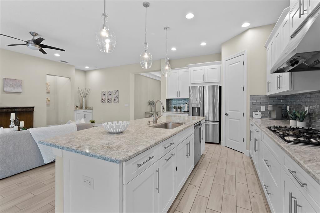 For Sale: $1,195,000 (4 beds, 3 baths, 2742 Square Feet)