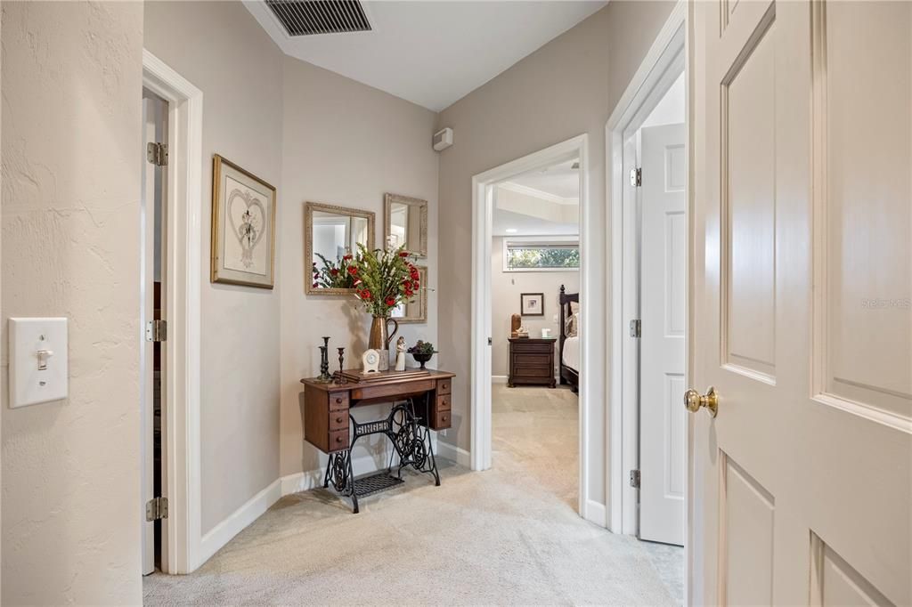 合同活跃: $465,000 (4 贝兹, 3 浴室, 2436 平方英尺)