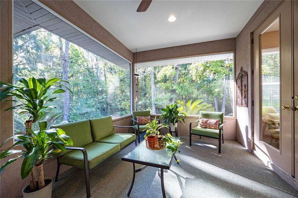 合同活跃: $465,000 (4 贝兹, 3 浴室, 2436 平方英尺)