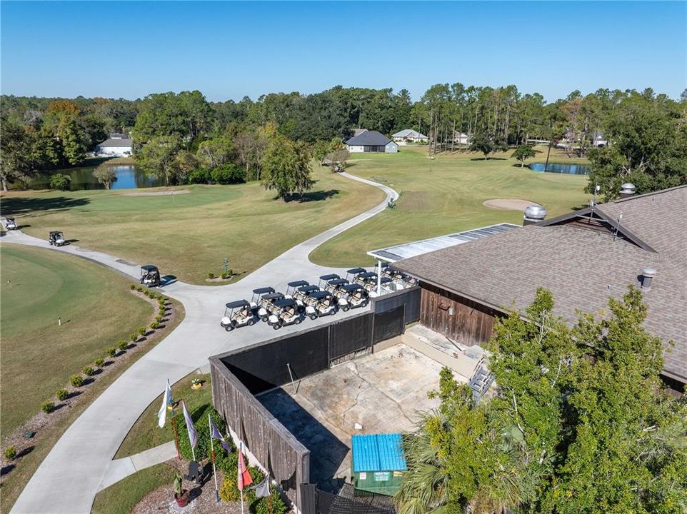 合同活跃: $465,000 (4 贝兹, 3 浴室, 2436 平方英尺)