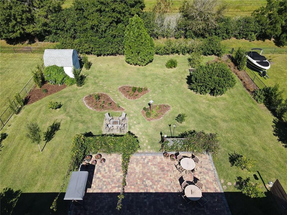 For Sale: $585,000 (4 beds, 3 baths, 2526 Square Feet)