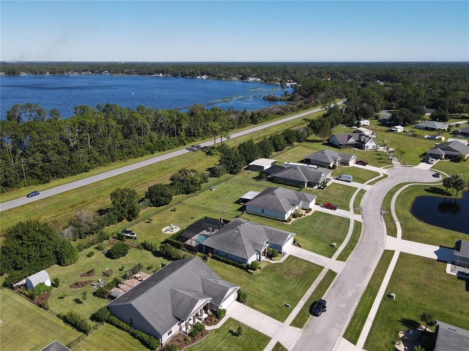 For Sale: $585,000 (4 beds, 3 baths, 2526 Square Feet)