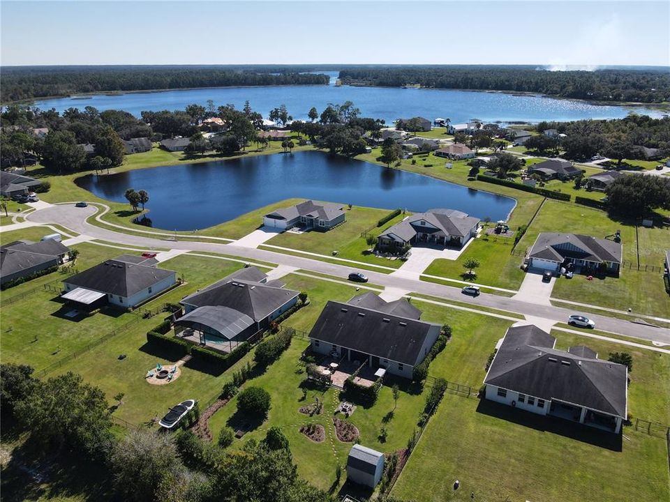 For Sale: $585,000 (4 beds, 3 baths, 2526 Square Feet)