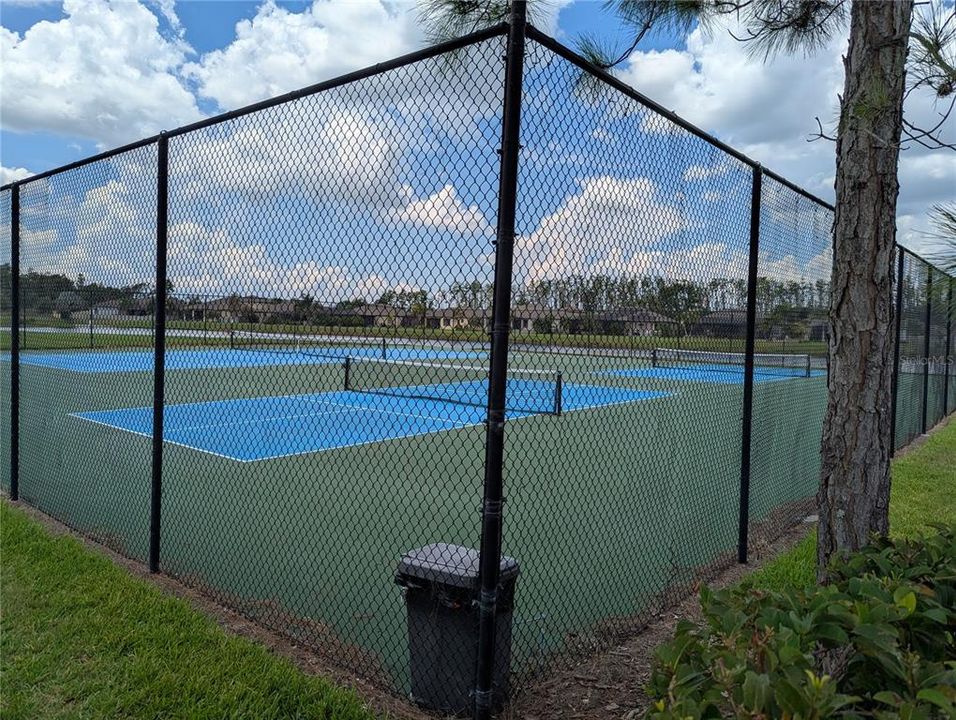 For Rent: $4,500 (3 beds, 2 baths, 1516 Square Feet)