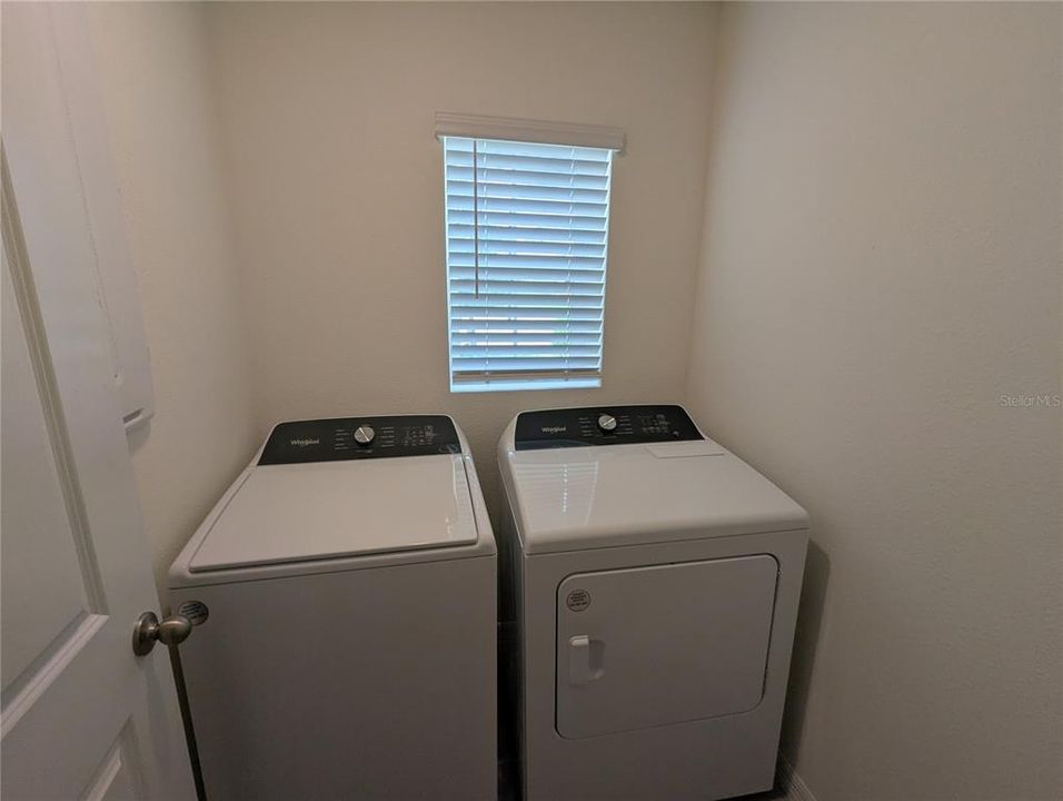 For Rent: $4,500 (3 beds, 2 baths, 1516 Square Feet)