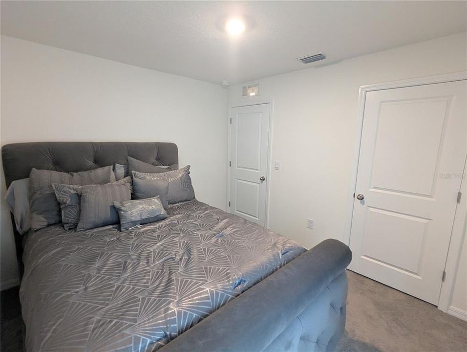 For Rent: $4,500 (3 beds, 2 baths, 1516 Square Feet)