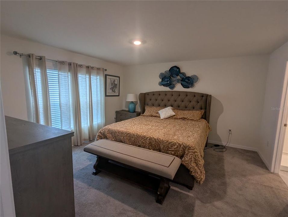 For Rent: $4,500 (3 beds, 2 baths, 1516 Square Feet)