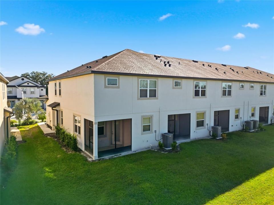 En Renta: $2,399 (3 camas, 2 baños, 2003 Pies cuadrados)