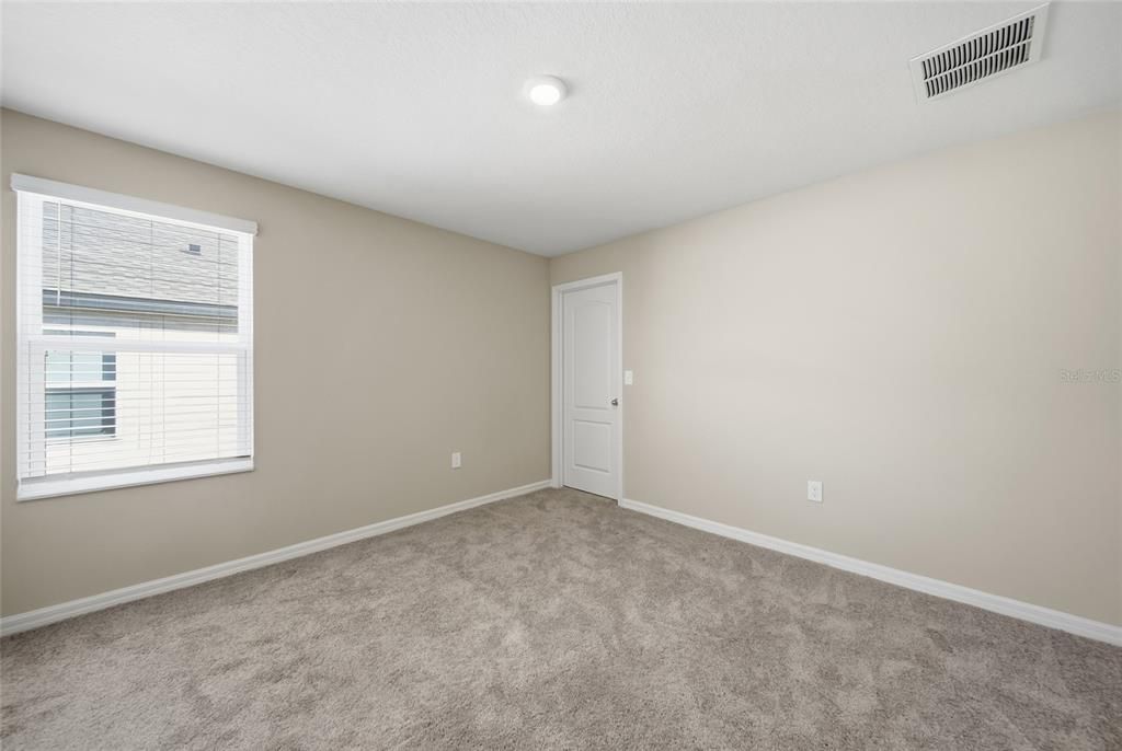 En Renta: $2,399 (3 camas, 2 baños, 2003 Pies cuadrados)