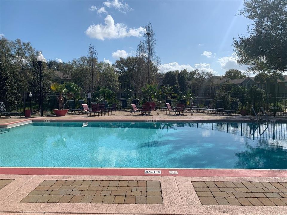 For Rent: $1,500 (1 beds, 1 baths, 830 Square Feet)