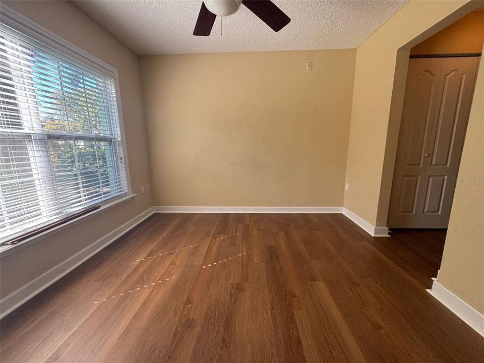 For Rent: $1,500 (1 beds, 1 baths, 830 Square Feet)