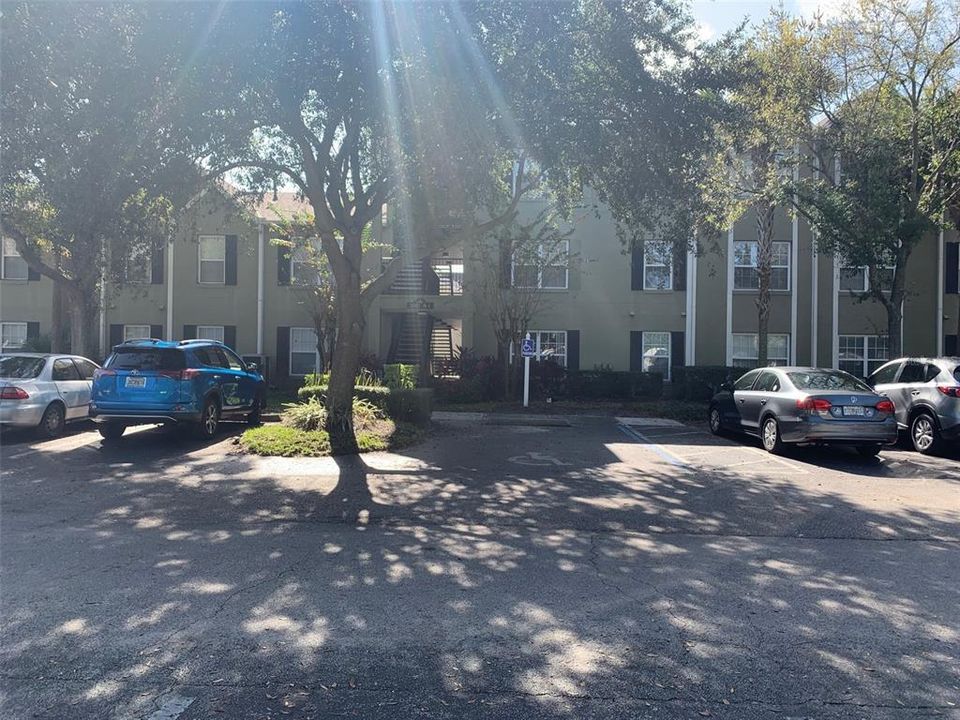 For Rent: $1,500 (1 beds, 1 baths, 830 Square Feet)