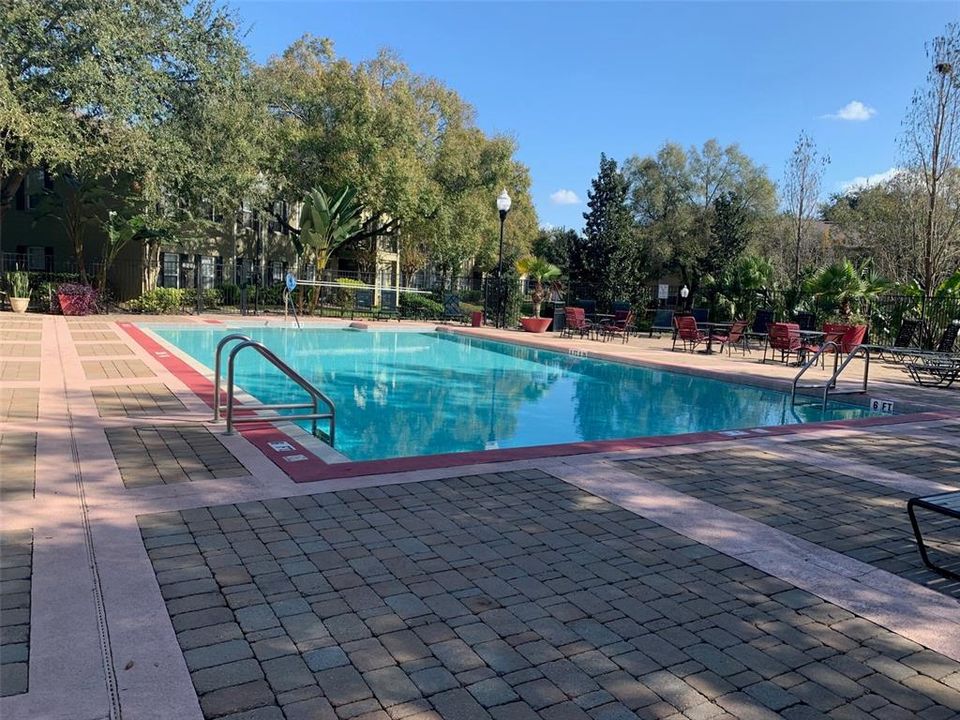 For Rent: $1,500 (1 beds, 1 baths, 830 Square Feet)