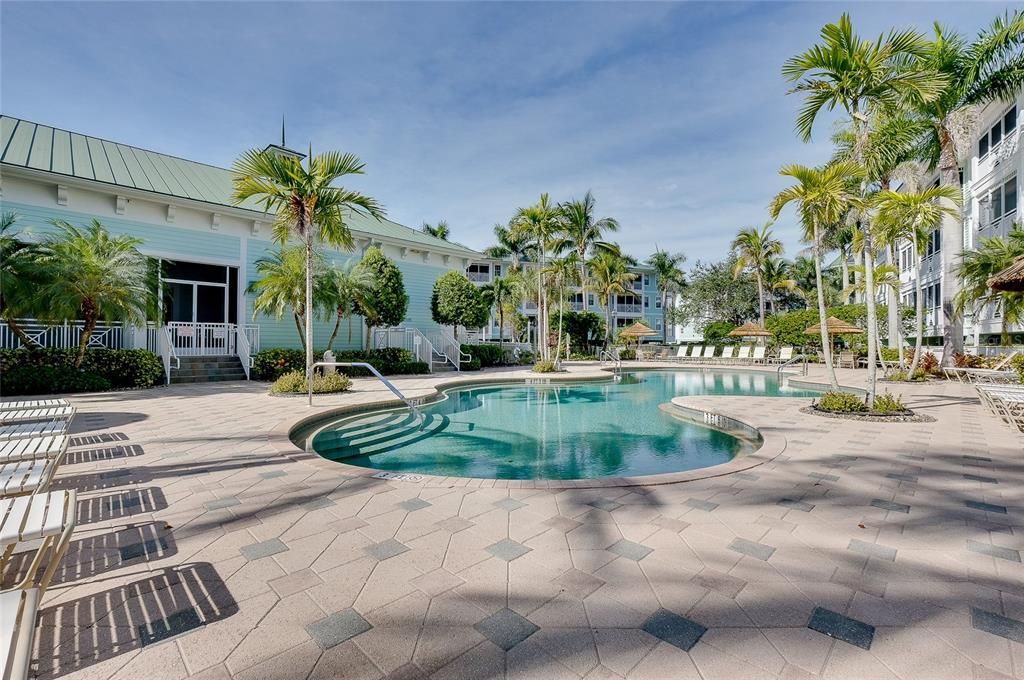 待售: $235,000 (3 贝兹, 2 浴室, 1831 平方英尺)