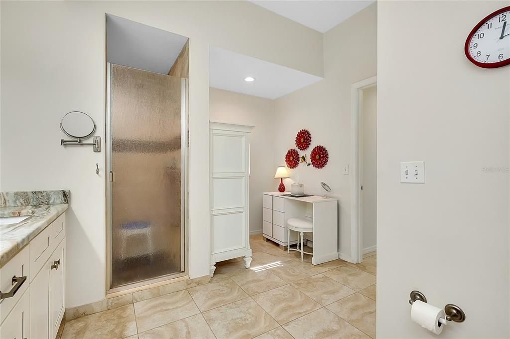 待售: $235,000 (3 贝兹, 2 浴室, 1831 平方英尺)