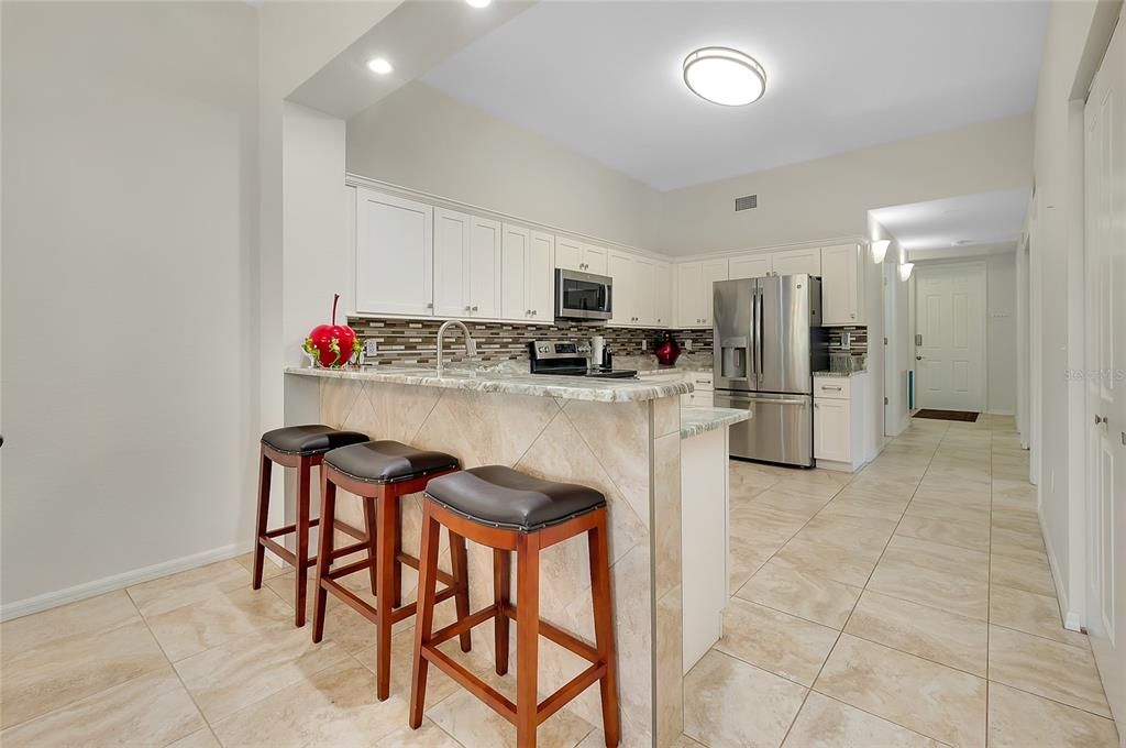 待售: $235,000 (3 贝兹, 2 浴室, 1831 平方英尺)