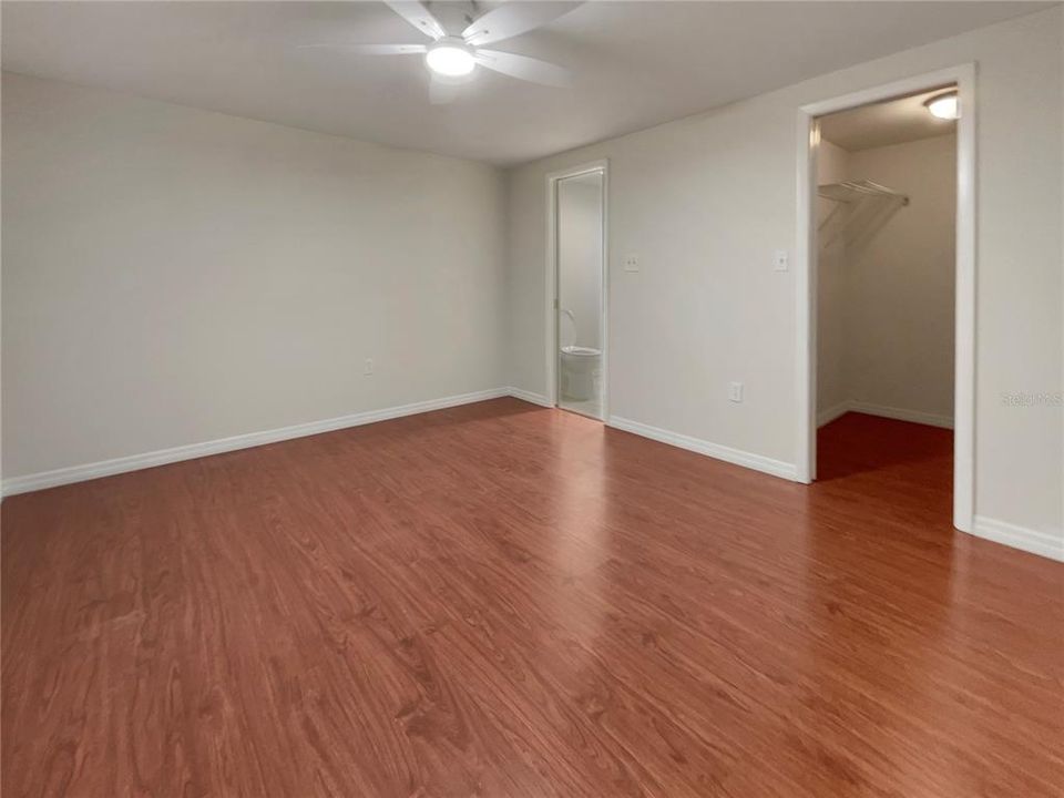 For Sale: $327,000 (3 beds, 2 baths, 1455 Square Feet)