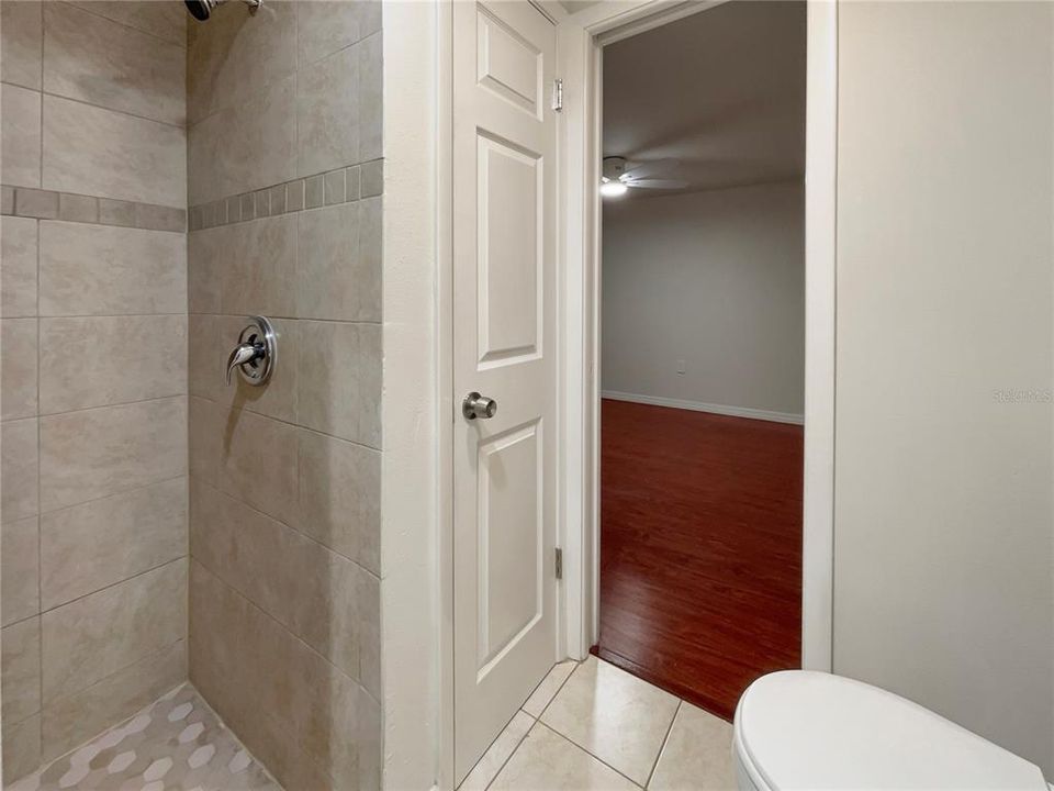 For Sale: $327,000 (3 beds, 2 baths, 1455 Square Feet)