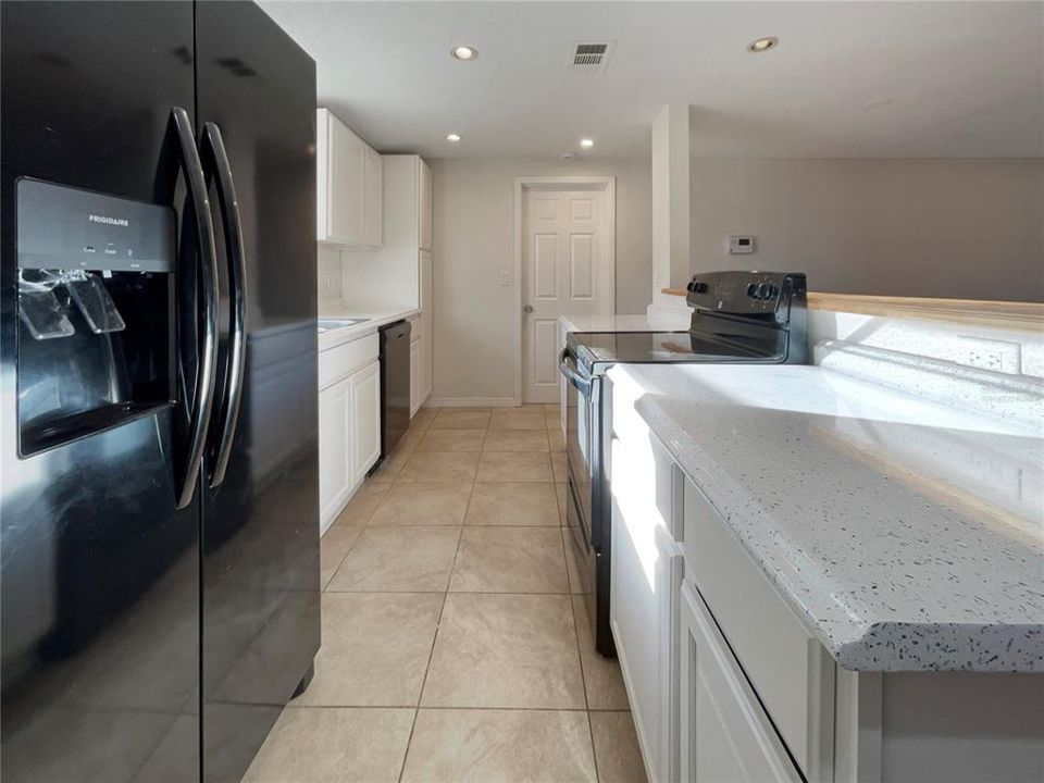 For Sale: $327,000 (3 beds, 2 baths, 1455 Square Feet)