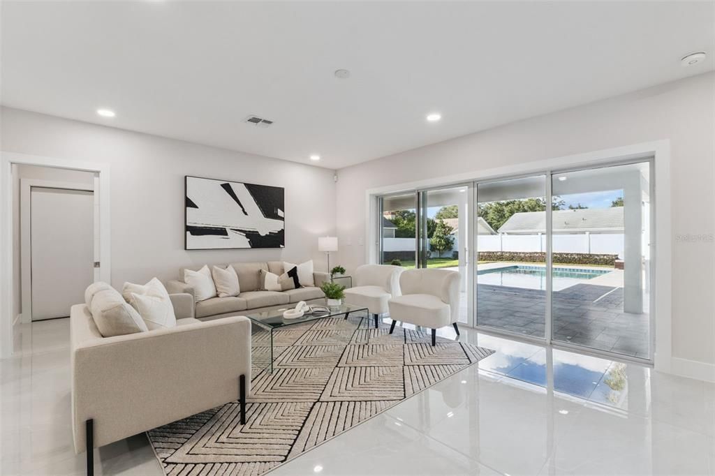 En Venta: $1,375,000 (4 camas, 4 baños, 3024 Pies cuadrados)