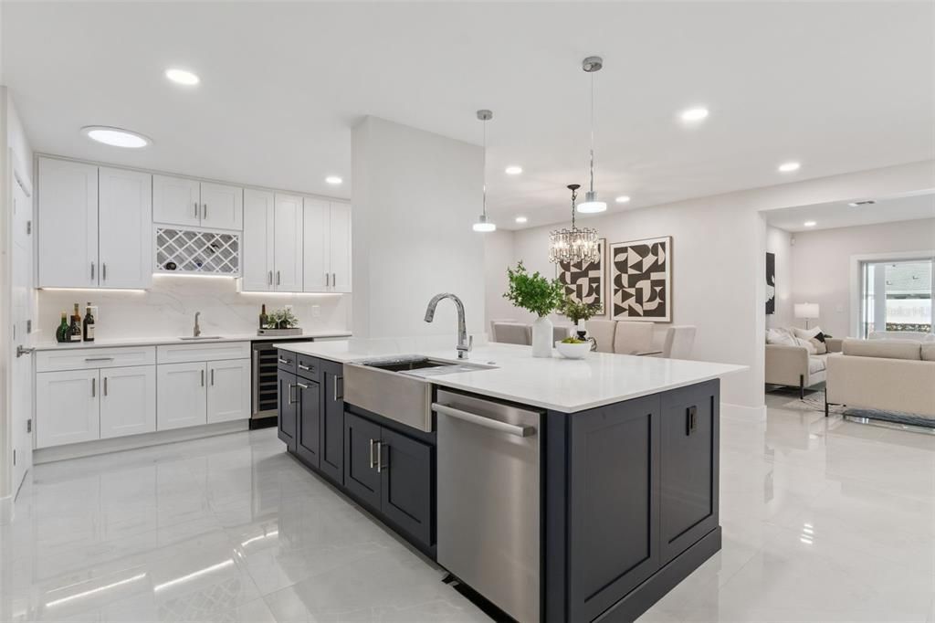 En Venta: $1,375,000 (4 camas, 4 baños, 3024 Pies cuadrados)