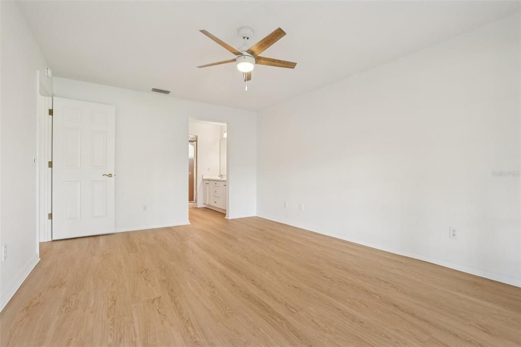 待售: $292,500 (3 贝兹, 2 浴室, 1625 平方英尺)