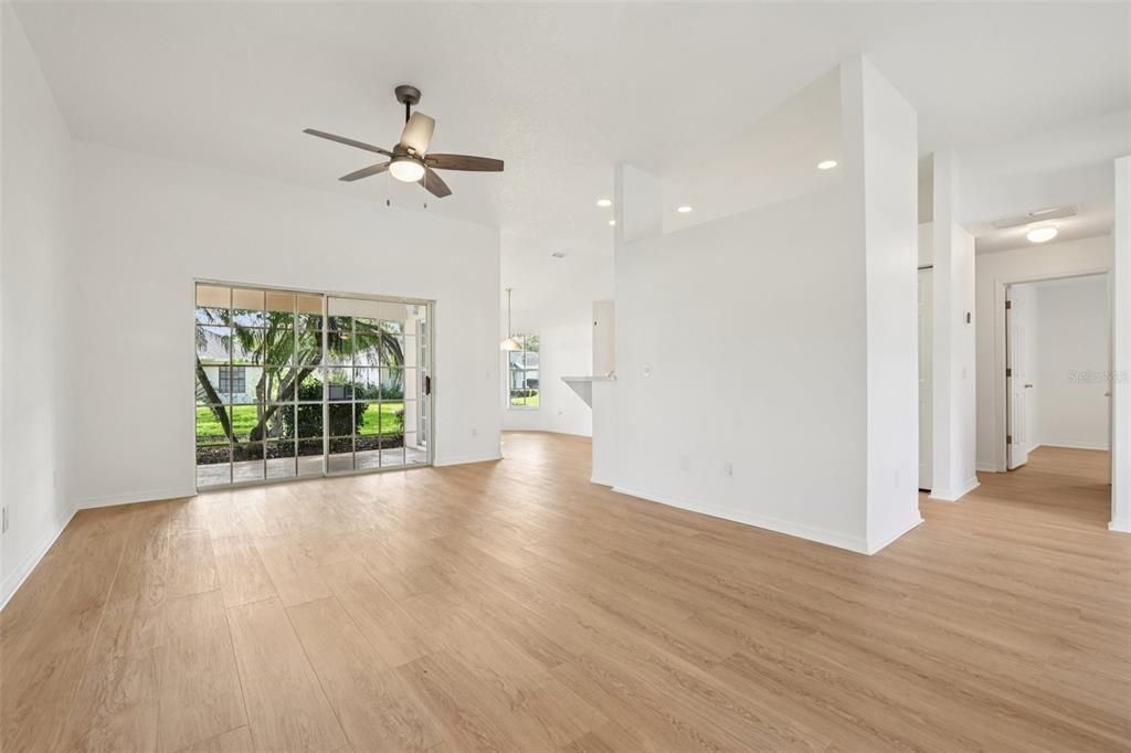 待售: $292,500 (3 贝兹, 2 浴室, 1625 平方英尺)