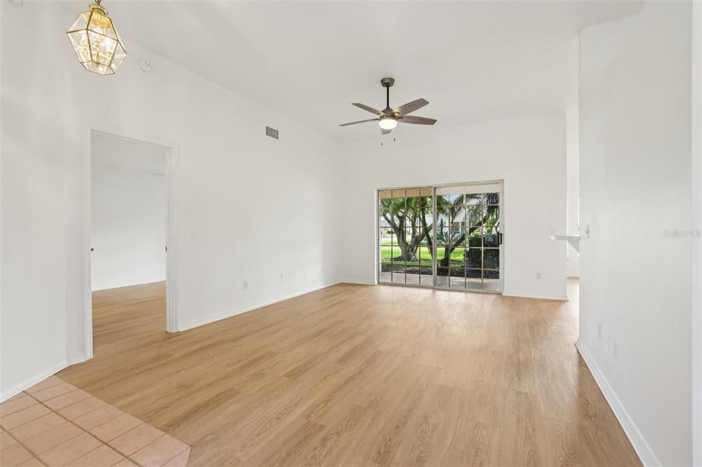 待售: $292,500 (3 贝兹, 2 浴室, 1625 平方英尺)