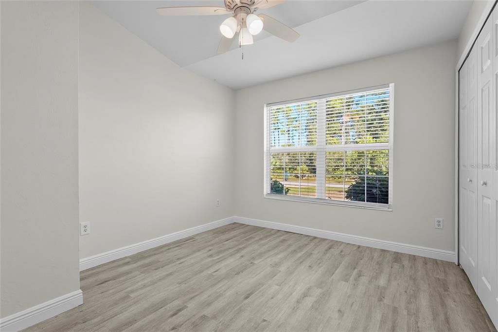 Active With Contract: $259,000 (3 beds, 2 baths, 1286 Square Feet)