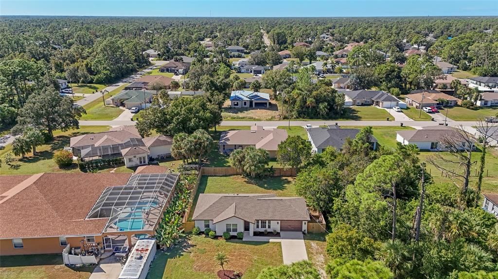 Active With Contract: $259,000 (3 beds, 2 baths, 1286 Square Feet)